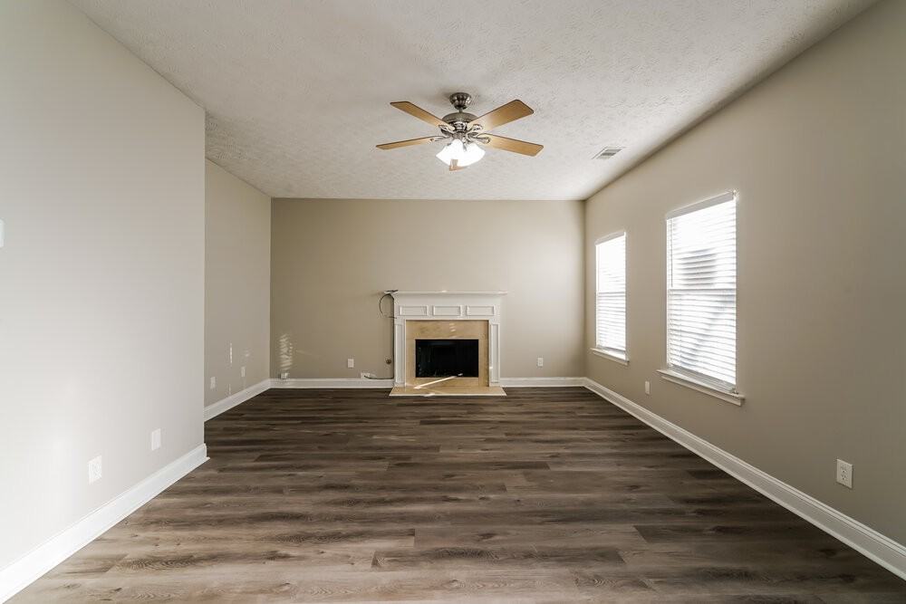 210 Prescott Ct - Photo 5 of 20