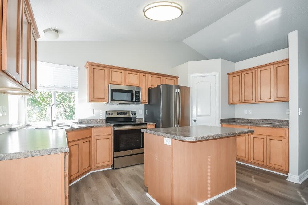 5817 Sw - Photo 7 of 18