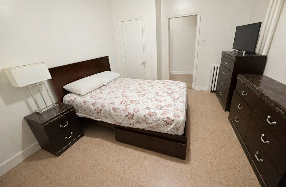 125 Chestnut Street #1 - Photo 6 of 10