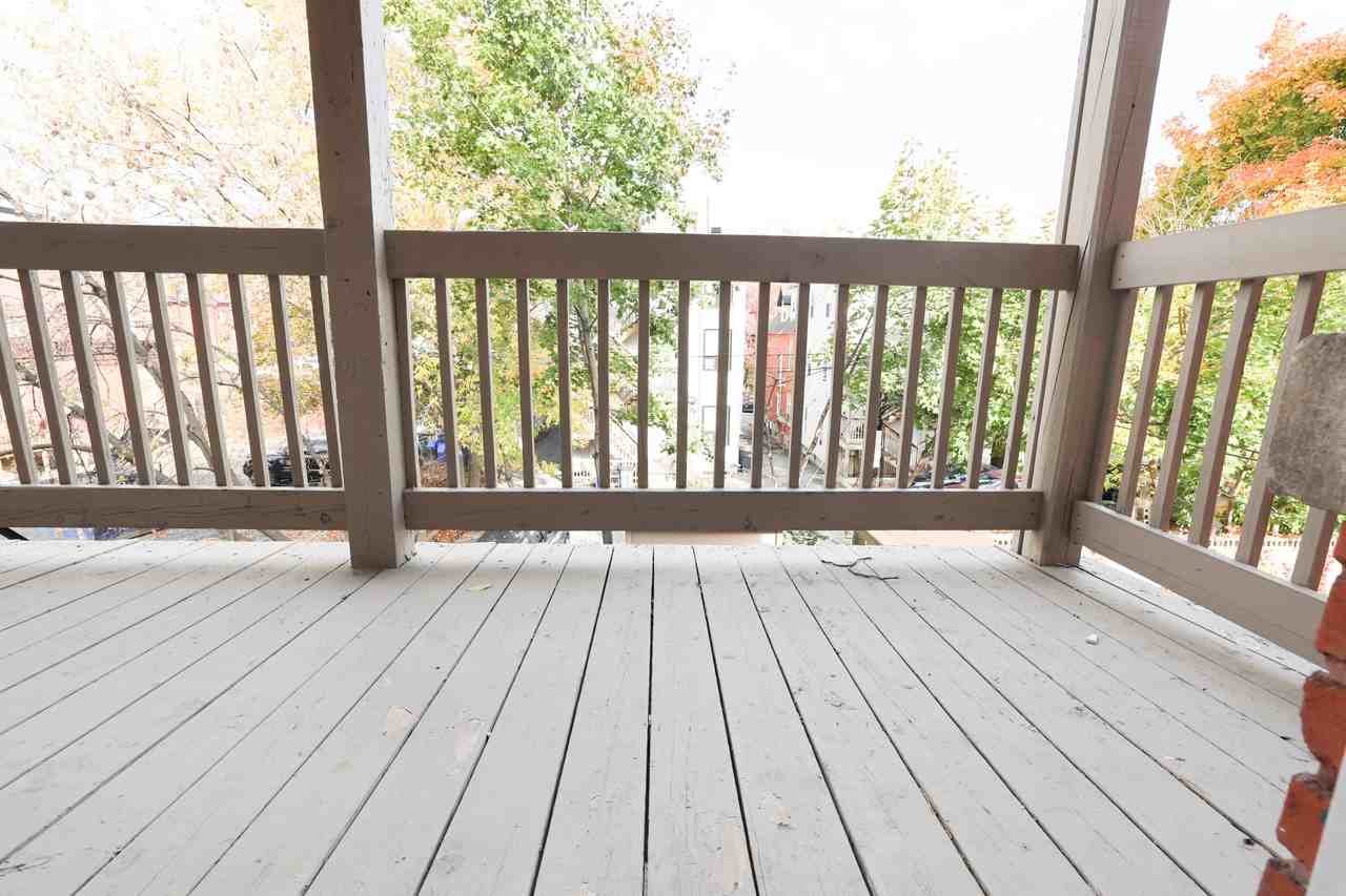 393 Nelson Street #6 - Photo 6 of 6