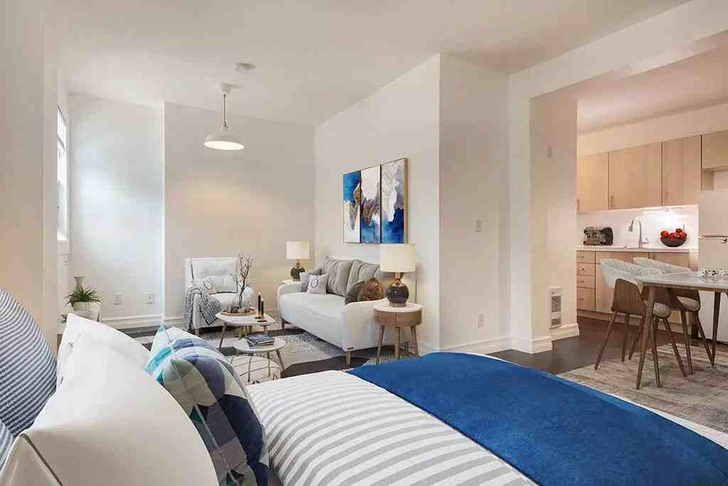 The Barnhart - Photo 2 of 28