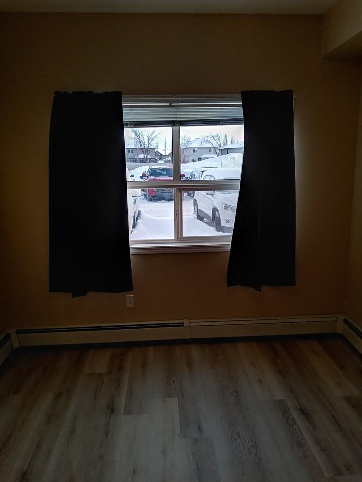 8802 Southfort Drive Fort Saskatchewan - Photo 3 of 12