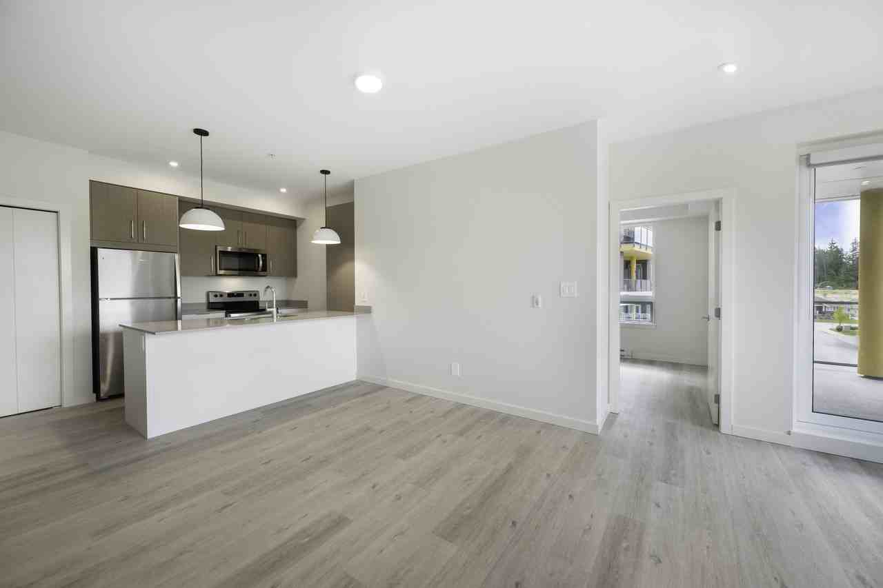 Uptown Residences Building A - Photo 3 of 43