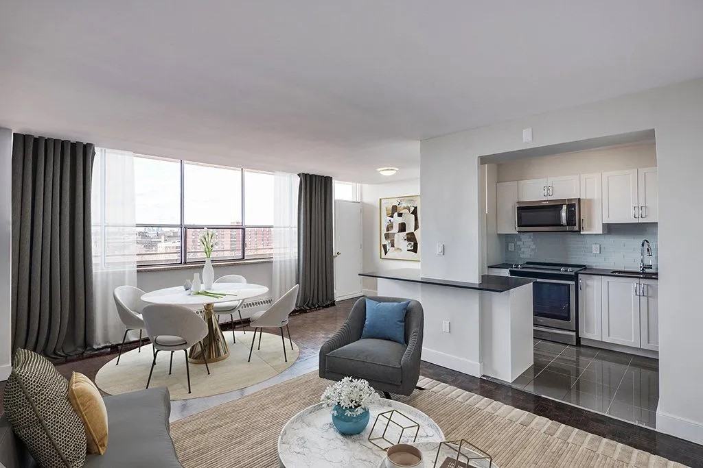 1150/1200 Kingston Road - Photo 4 of 7