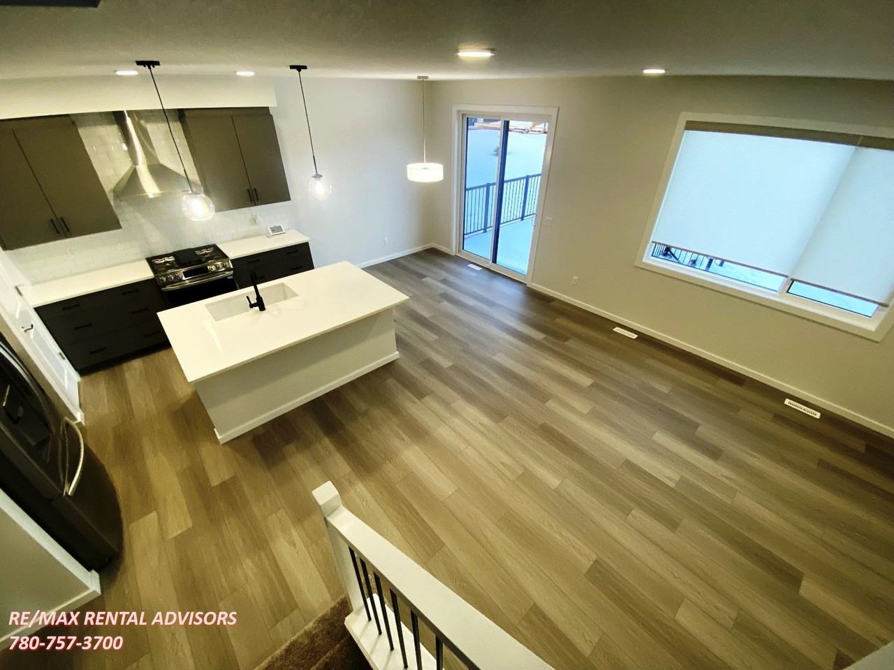 2127 Muckleplum Cres Sw - Photo 7 of 28