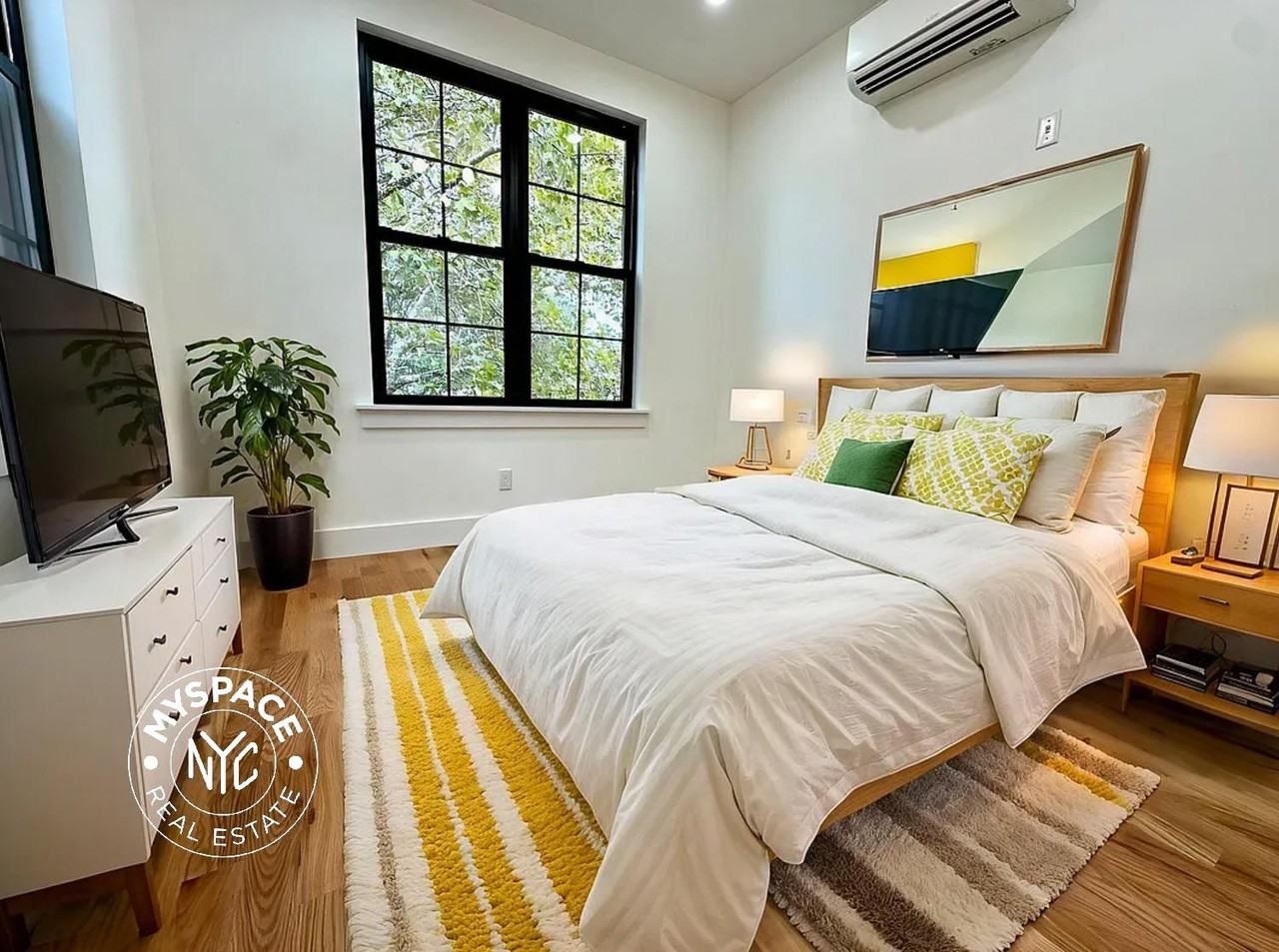 429 Columbia St #2 - Photo 5 of 9