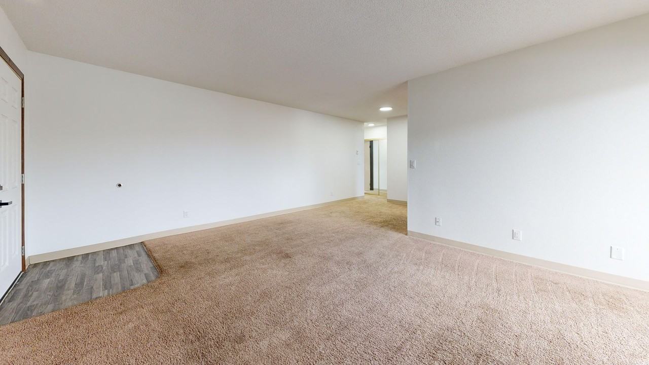 215 E Arbor (Bismarck,ND) - Photo 3 of 8