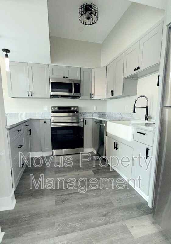 295 Clearview Ct - Photo 7 of 20