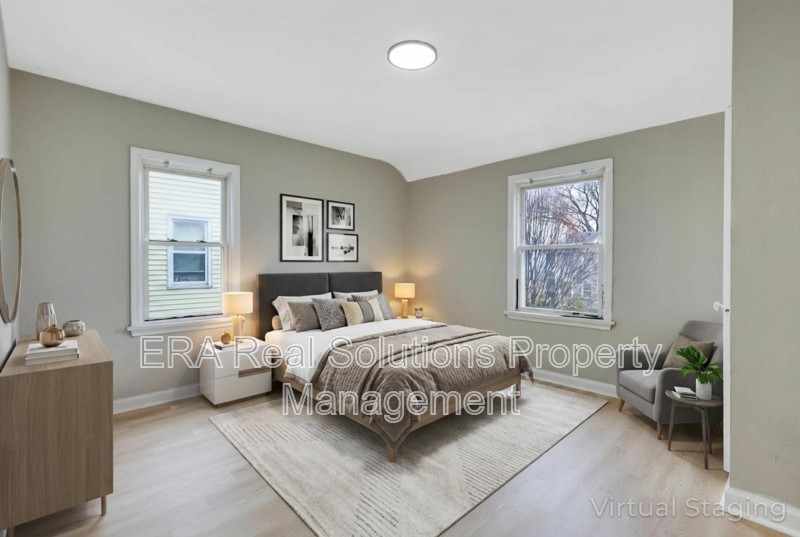 1723 E Whittier St - Photo 3 of 16