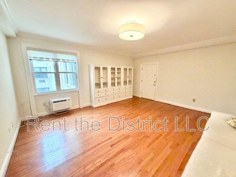 3100 Connecticut Ave Nw #303 - Photo 2 of 18