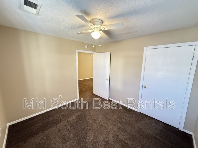 3771 Wyndance Cv - Photo 6 of 11