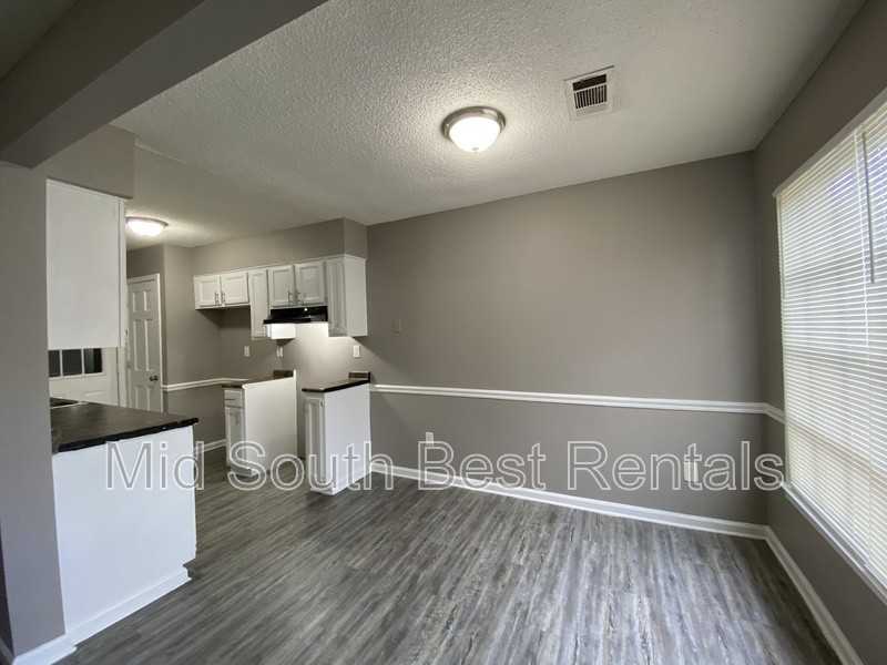 5576 Blossom Ln - Photo 6 of 15