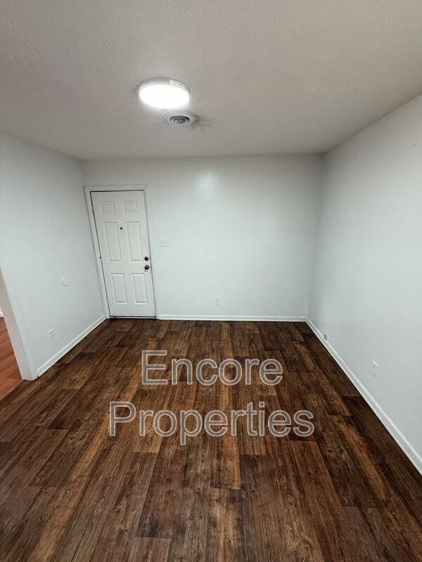 4761 Butler Nursery Rd - Photo 5 of 11