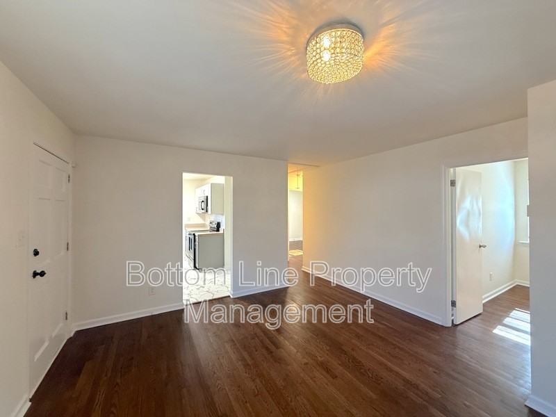 2011 Holly St - Photo 3 of 12