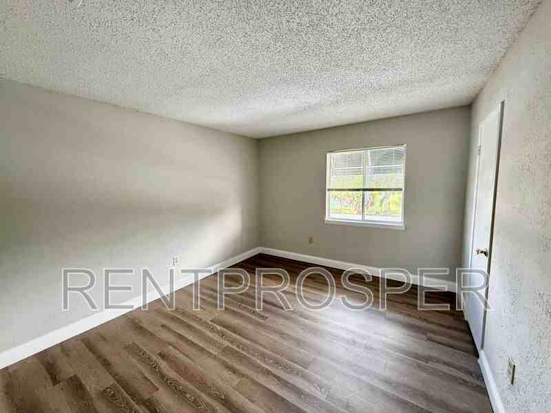 4413 S Semoran Blvd #7 - Photo 6 of 30