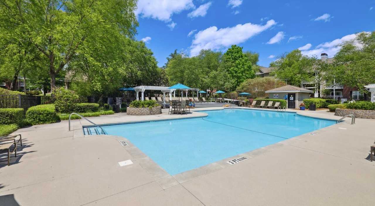 Walker's Crossing - Photo 2 of 41