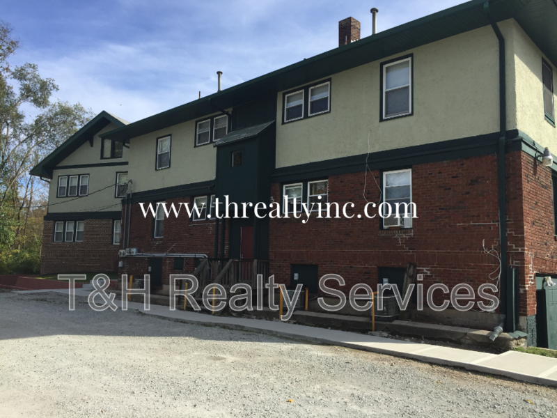 3510 E Fall Creek Parkway North Dr #4-3510-4 - Photo 2 of 20