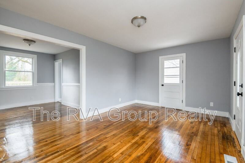 6605 Horsepen Rd - Photo 7 of 38