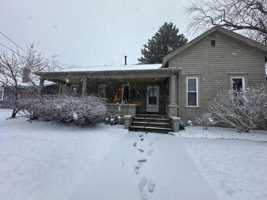 featured image of 703 Elm St #B