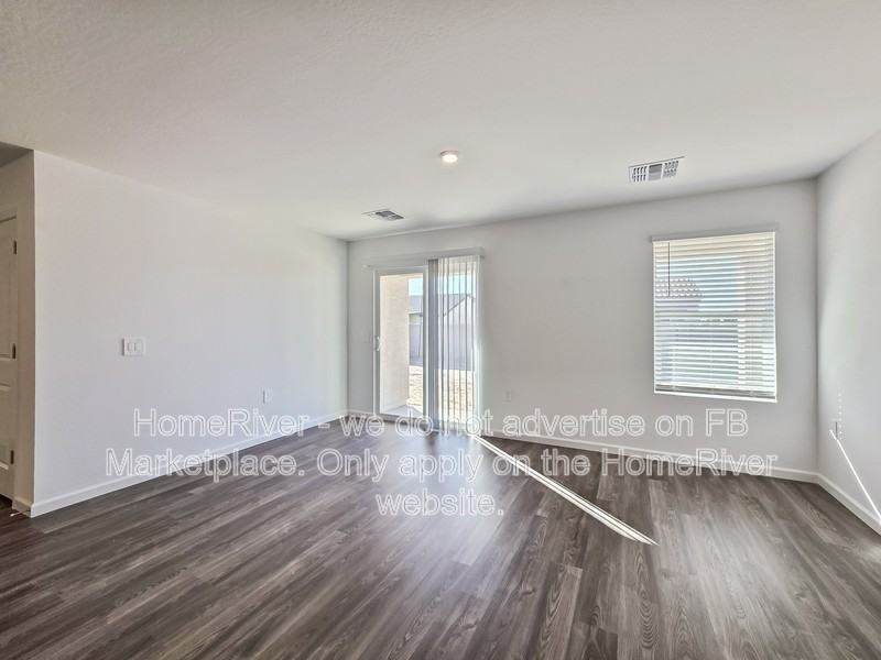 14594 S Tampico Rd - Photo 4 of 23