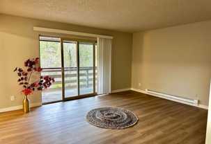 Greenview Apt - Photo 1 of 1