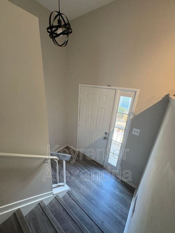 5822 Bridgetown Ct - Photo 6 of 20