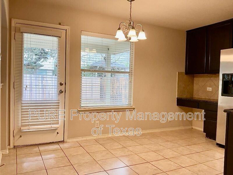 8720 Blackvireo Dr - Photo 5 of 20