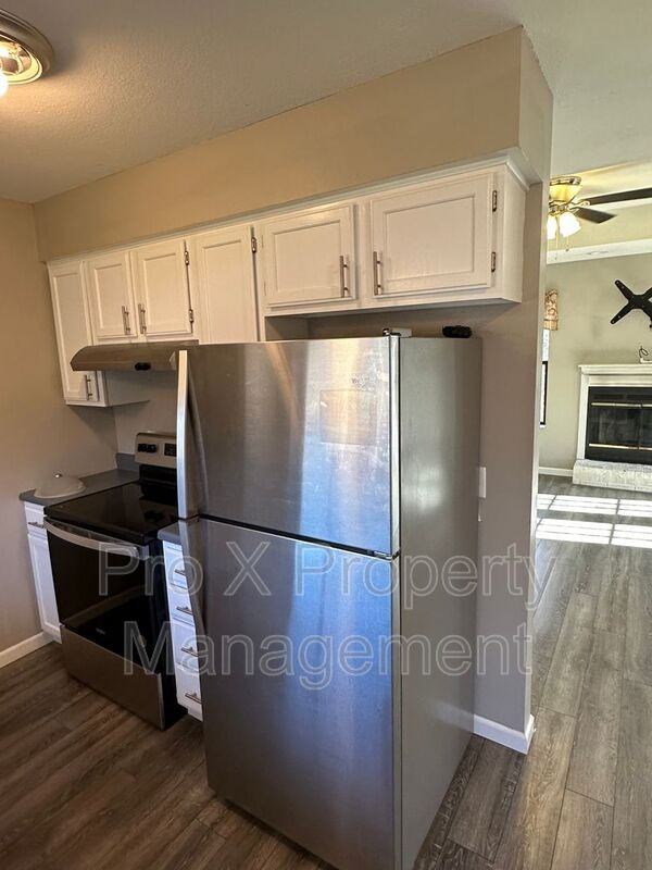 5726 S Franklin Ave - Photo 5 of 37