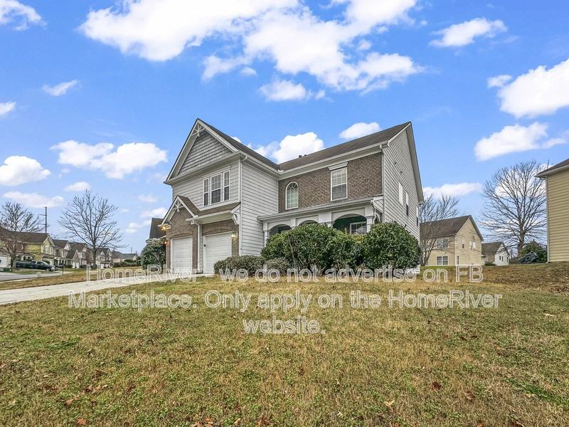 7235 Toccoa Cir - Photo 2 of 25