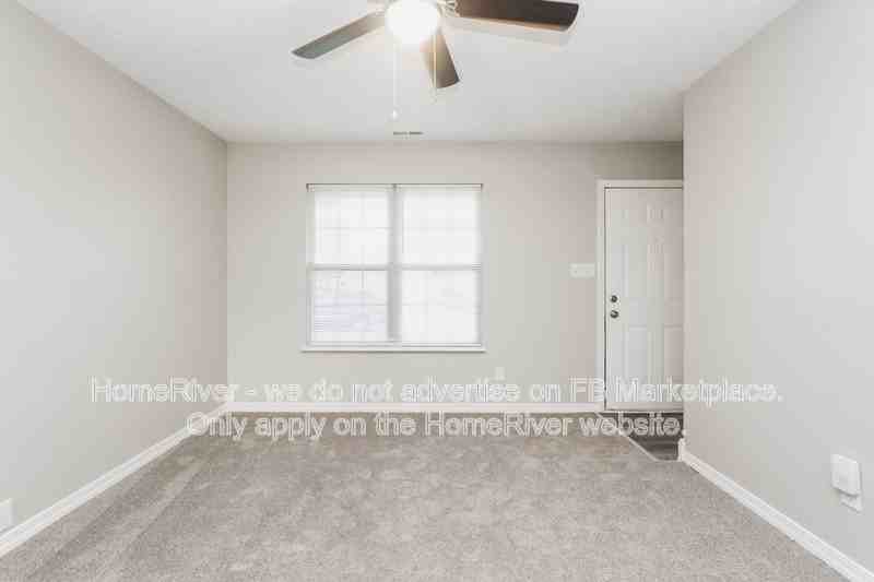 1622 Black Oak Ln - Photo 4 of 21