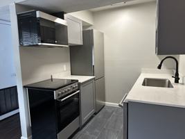 featured image of 413 W 14th St