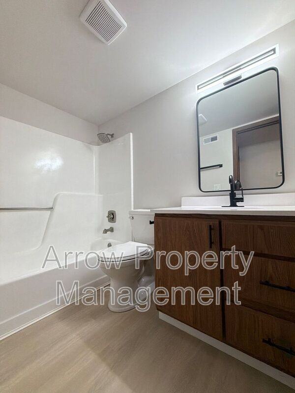 2323 T St #12 - Photo 5 of 9