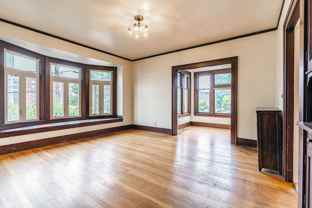 Porter - Photo 1 of 1