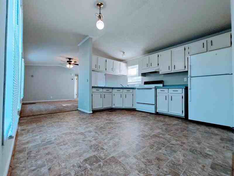 513 Sunshine Dr - Photo 2 of 10