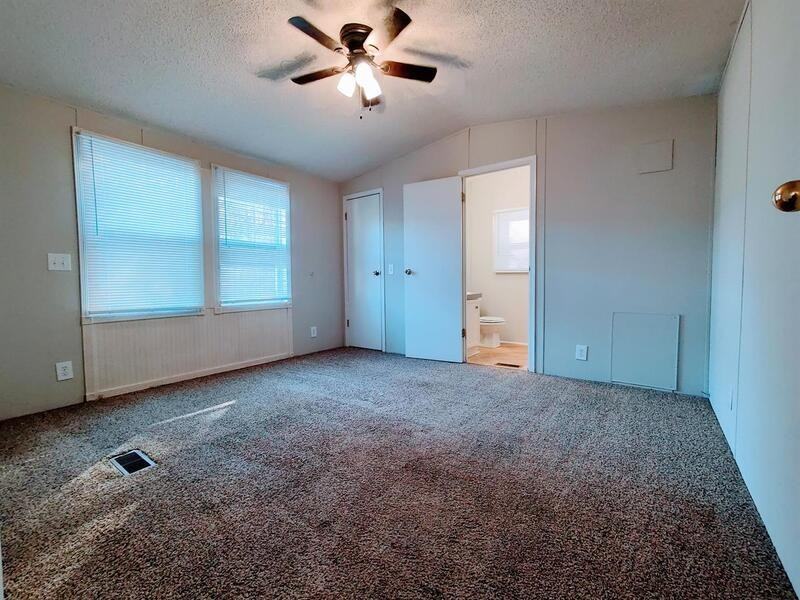 513 Sunshine Dr - Photo 5 of 10