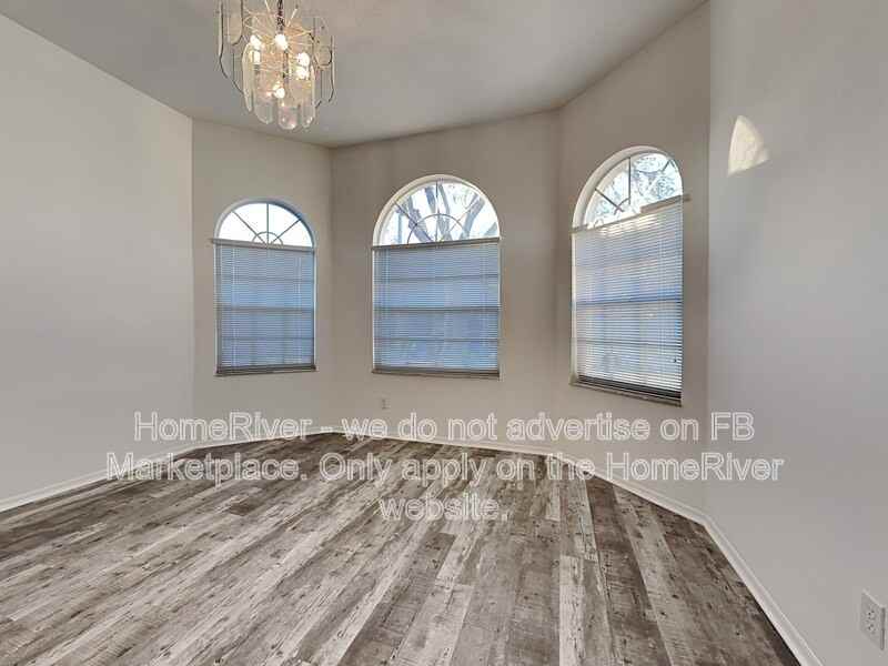 28202 Brokenmead Path - Photo 4 of 25