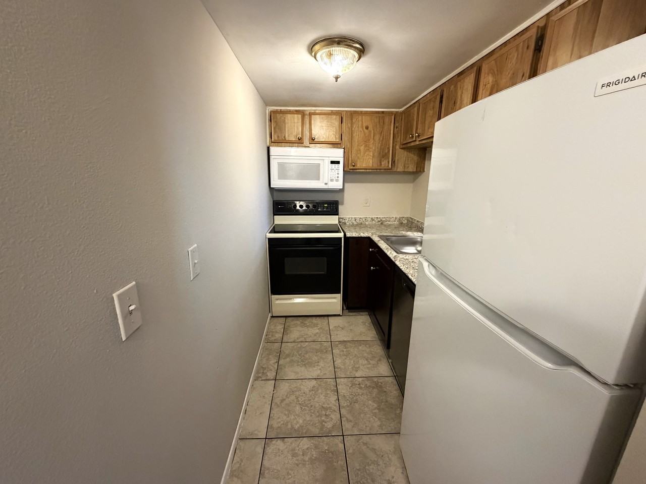 7009 Waterside Dr #103 - Photo 6 of 15