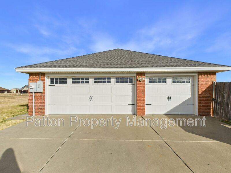 1701 Rock Creek Rd - Photo 2 of 31