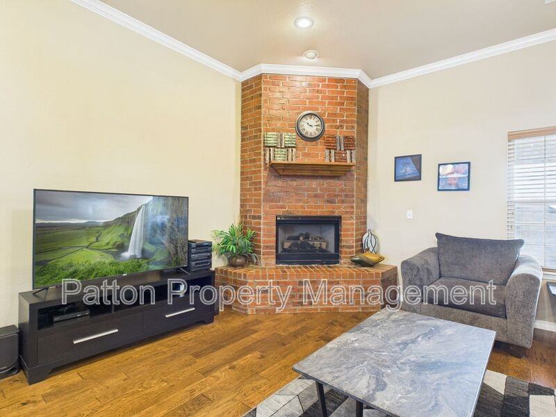 1701 Rock Creek Rd - Photo 7 of 31