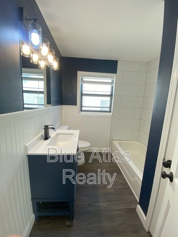 1303 College St - Photo 7 of 19