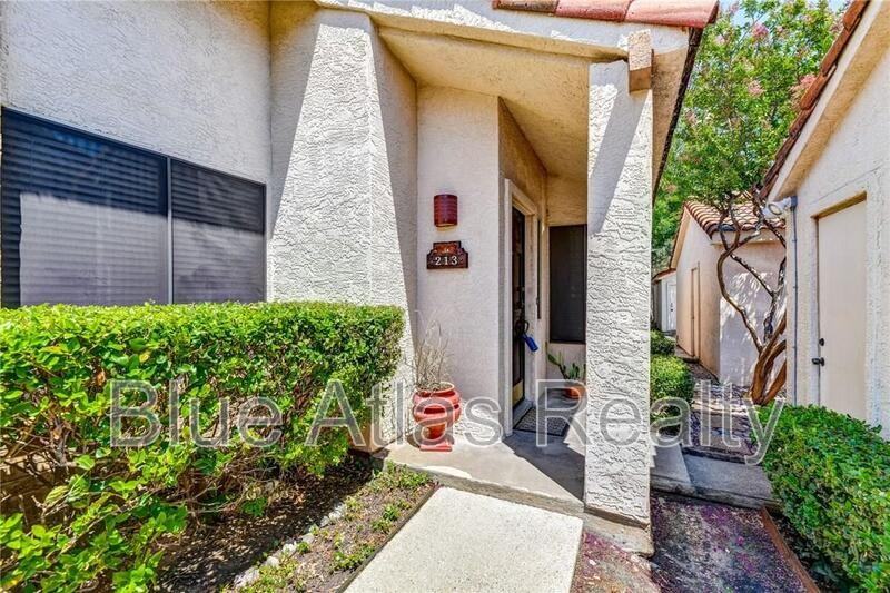 559 Ranch Trl #213 - Photo 3 of 19