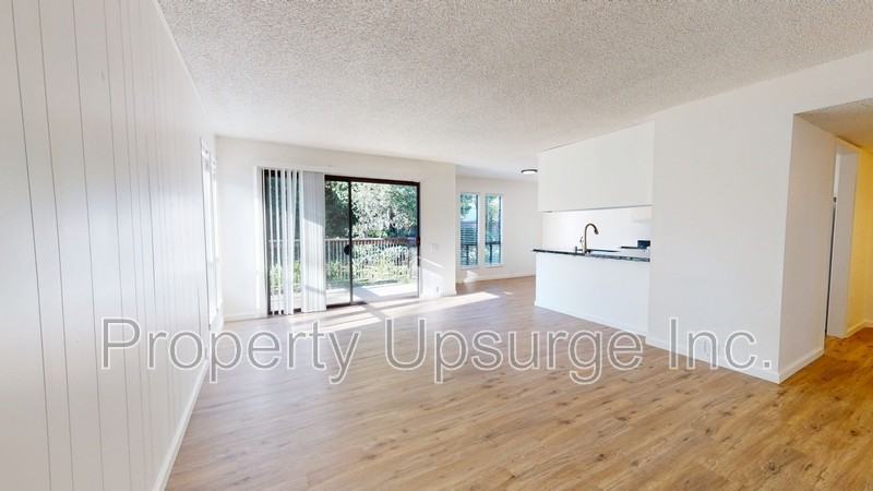 915 Lakeside Dr #7 - Photo 4 of 11