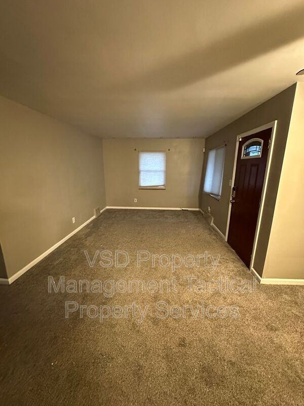12322 Garland Ave - Photo 6 of 20