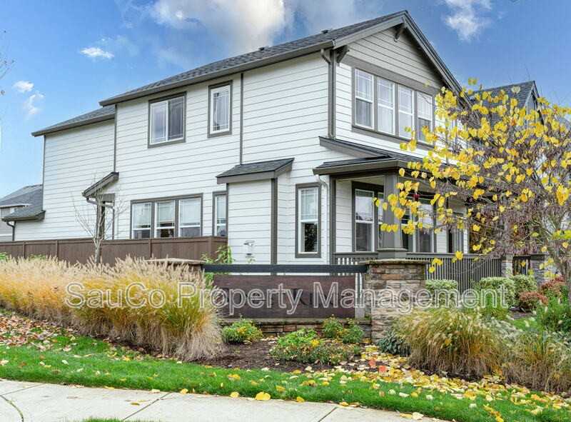 10766 Nw 289th Ave - Photo 2 of 26