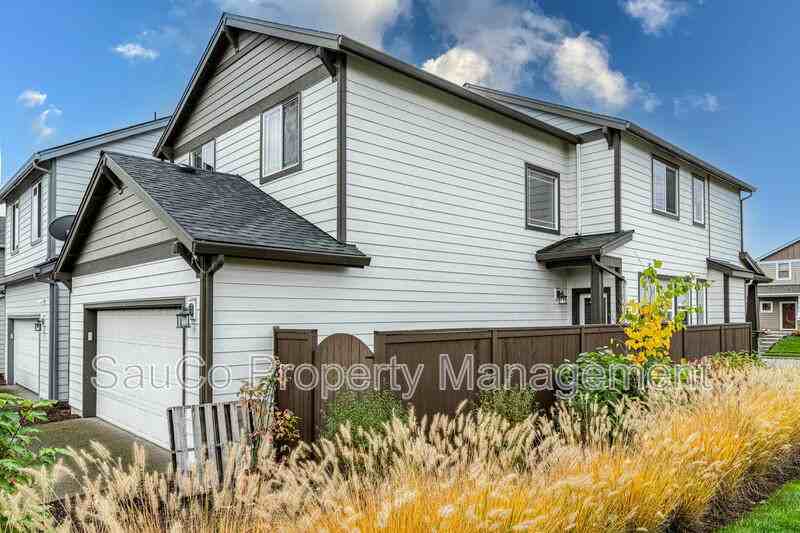 10766 Nw 289th Ave - Photo 3 of 26