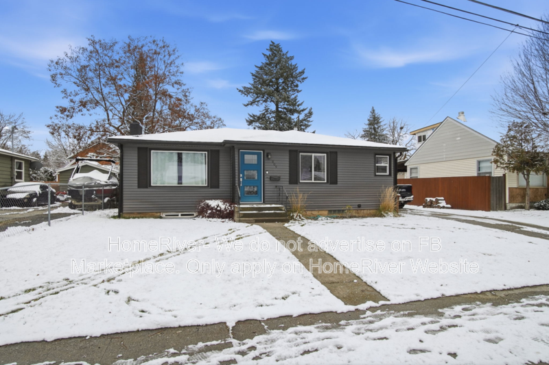 809 E 37th Ave - Photo 2 of 31