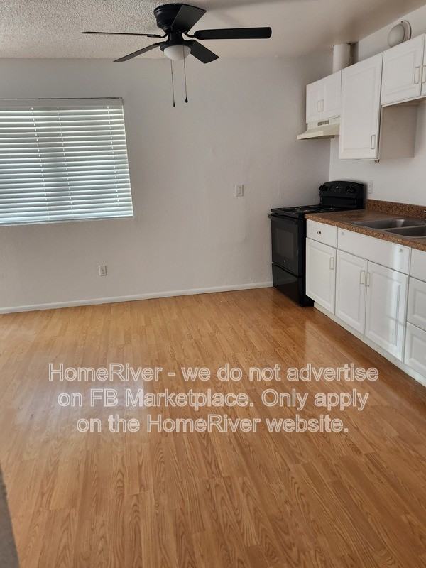 2124 Moyo Dr #3 - Photo 3 of 14