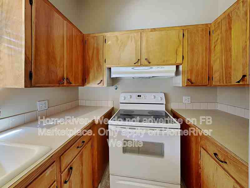 12118 E 27th Ave - Photo 2 of 25