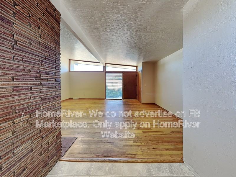 12118 E 27th Ave - Photo 6 of 25