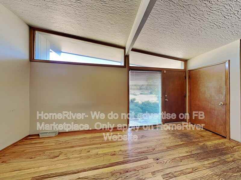 12118 E 27th Ave - Photo 7 of 25